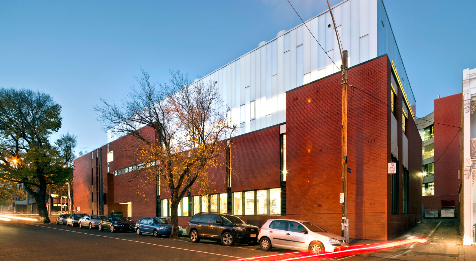 H2o-Architects-Melbourne-RMIT-University-Building-55-Advanced-Manufacturing-Precinct-01.2